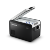 Автомобильный холодильник компрессорный с USB зарядкой для мобильных устройств 35л Dometic CFX3-35 Автомобильный холодильник компрессорный с USB зарядкой для мобильных устройств 35л Dometic CFX3-35